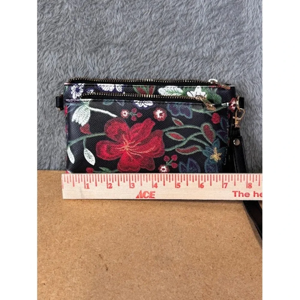 Mellow World Floral Wristlet Clutch Black Red Green Vegan Leather Zip Bag